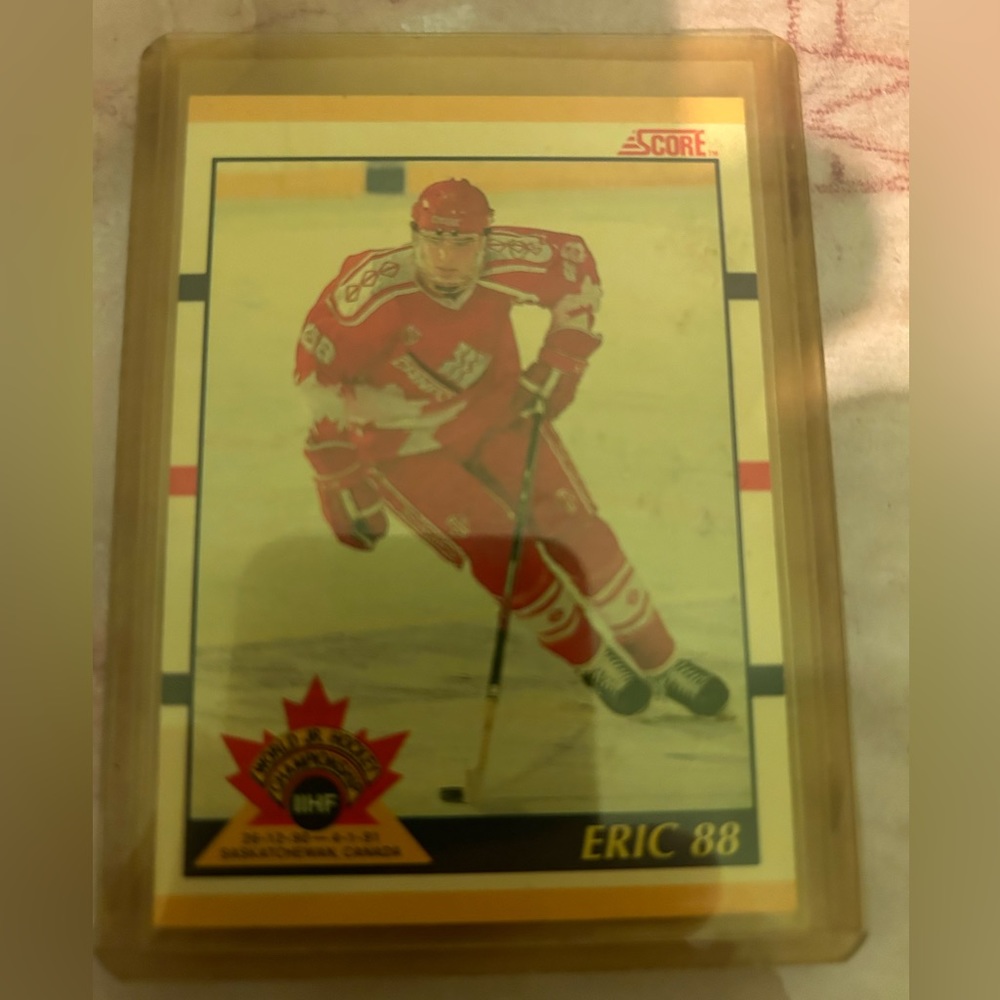 Eric Lindros Score card